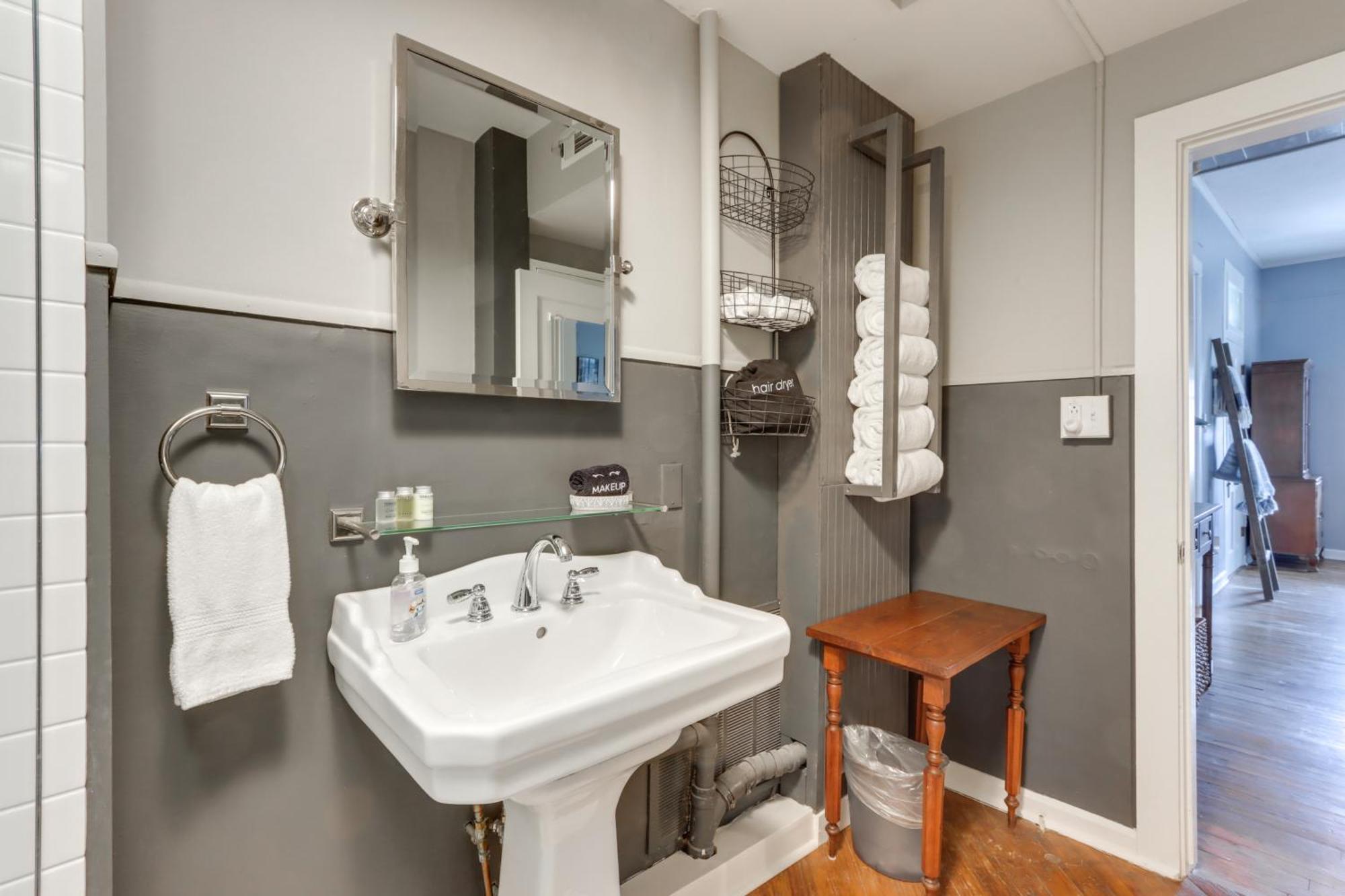 Cozy Eureka Springs Cottage, Walk To Dtwn! Luaran gambar